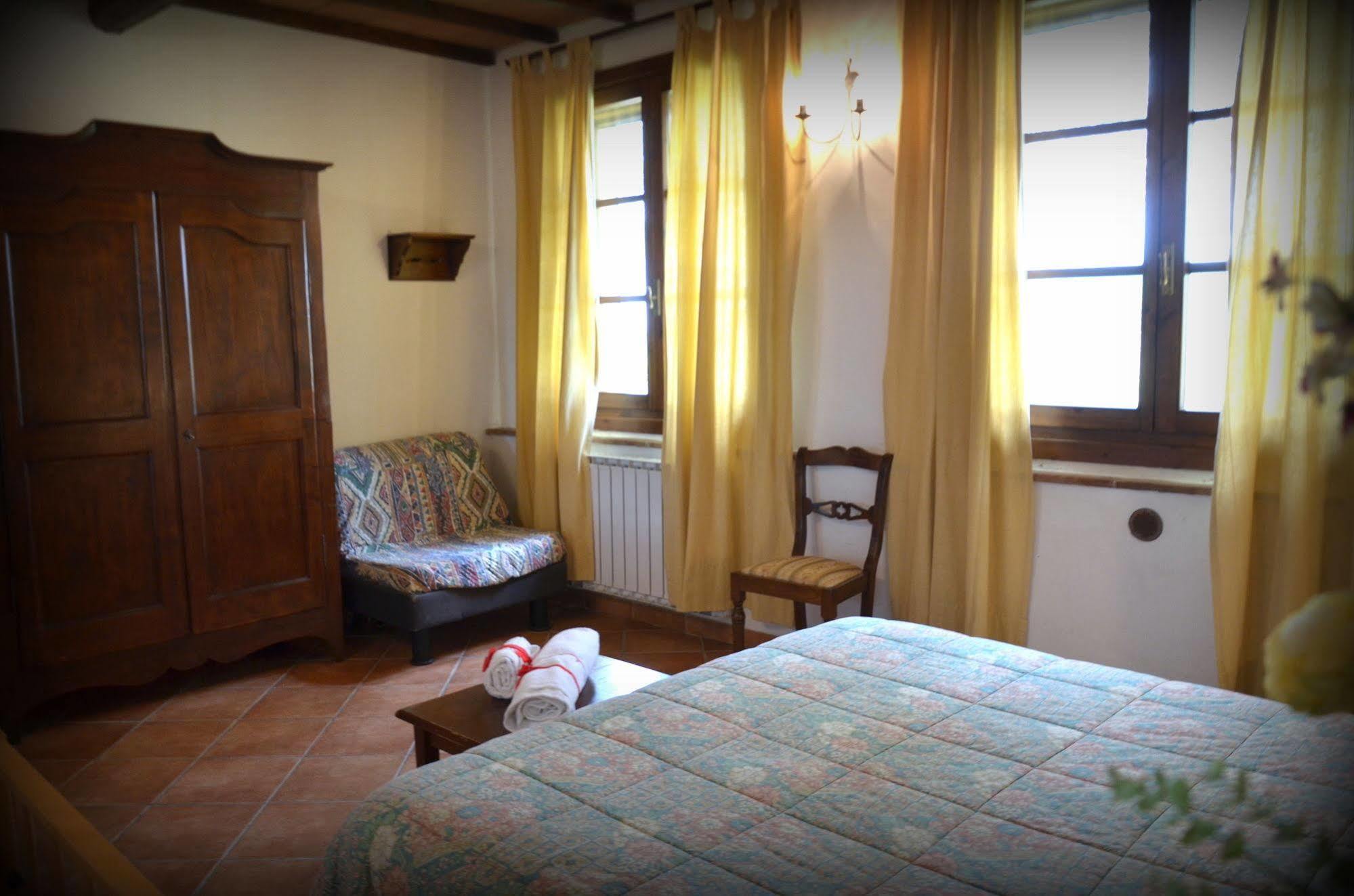 Agriturismo Il Casalone Montepulciano Stazione Exterior foto
